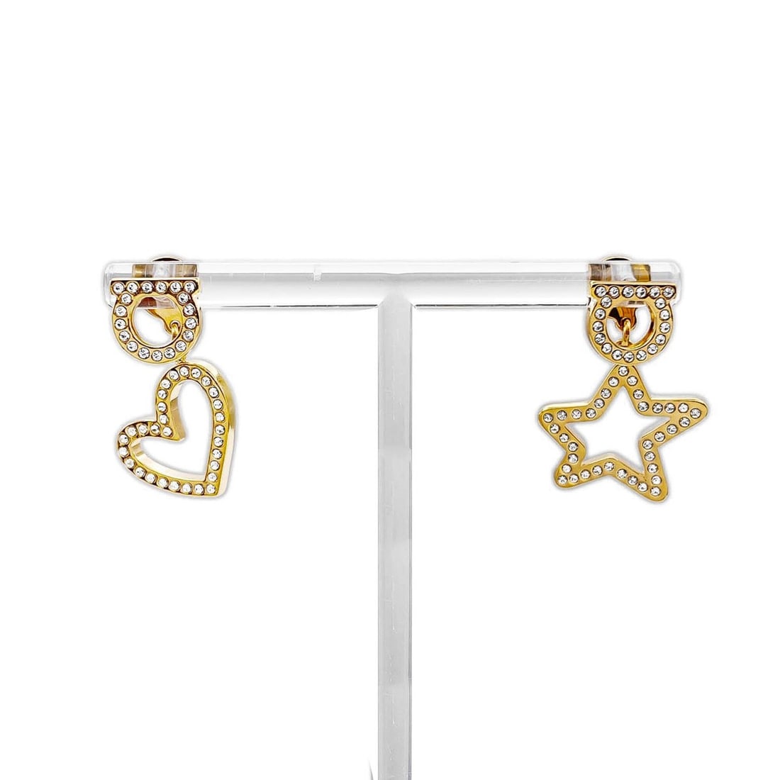 Salvatore Ferragamo Gancini Heart Star Swing Earrings, Metal, Rhinestone, Gold, Women's: --- Catalog ---Category: DesignType: Stud earringsColor: GoldGender: WomenMaterial: Metal, RhinestoneCategory: GeneralBrand: Salvatore Ferragamo--- Item List ---Section: ConditionRanking: Rank AB Used