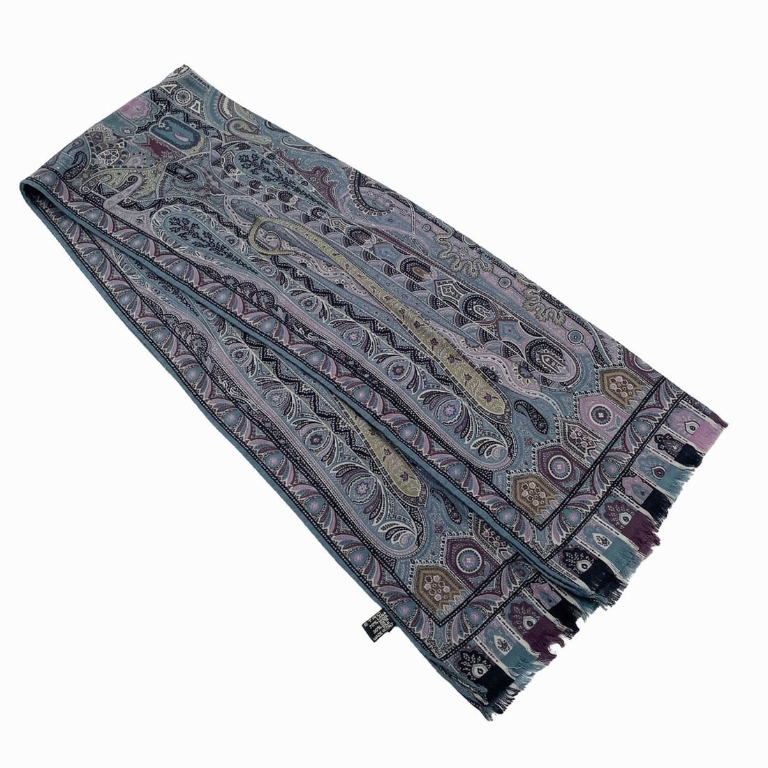 ETRO Paisley Pattern Scarf/Muffler, Wool/Silk, Blue, Men's/Women's: --- Catalog ---Category: SizeSize (LxW): 1.35m x 42cm / 53.14'' x 16.53''Category: DesignType: ScarfColor: Blue, PurpleGender: Men,WomenMaterial: Wool , Silk Category: GeneralBrand: Etro--- Item List 
