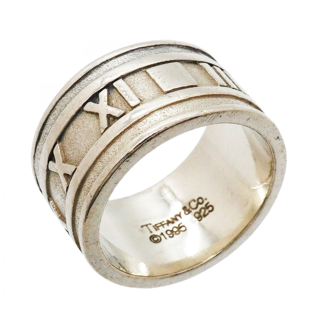 Tiffany & Co. Atlas Wide Sterling Silver 925 Ring, Size 12.5 (Women's): --- Catalog ---Category: SizeJP Size: 12.5US Size: 6.5Category: DesignType: Band ringGender: WomenMaterial: Silver 925Category: GeneralBrand: Tiffany--- Item List ---Section: ConditionRanking: Rank AB