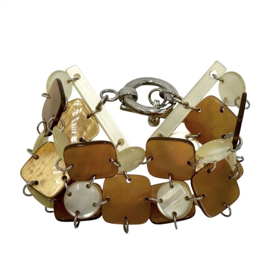 Bottega Veneta bracelet for women, brown/beige, silver hardware, approximately 25.7g.: --- Catalog ---Category: SizeLength: 17cm / 6.69''Category: DesignType: Charm braceletColor: Beige, BrownGender: WomenCategory: GeneralBrand: Bottega Veneta--- Item List ---Section: ConditionRanking: 