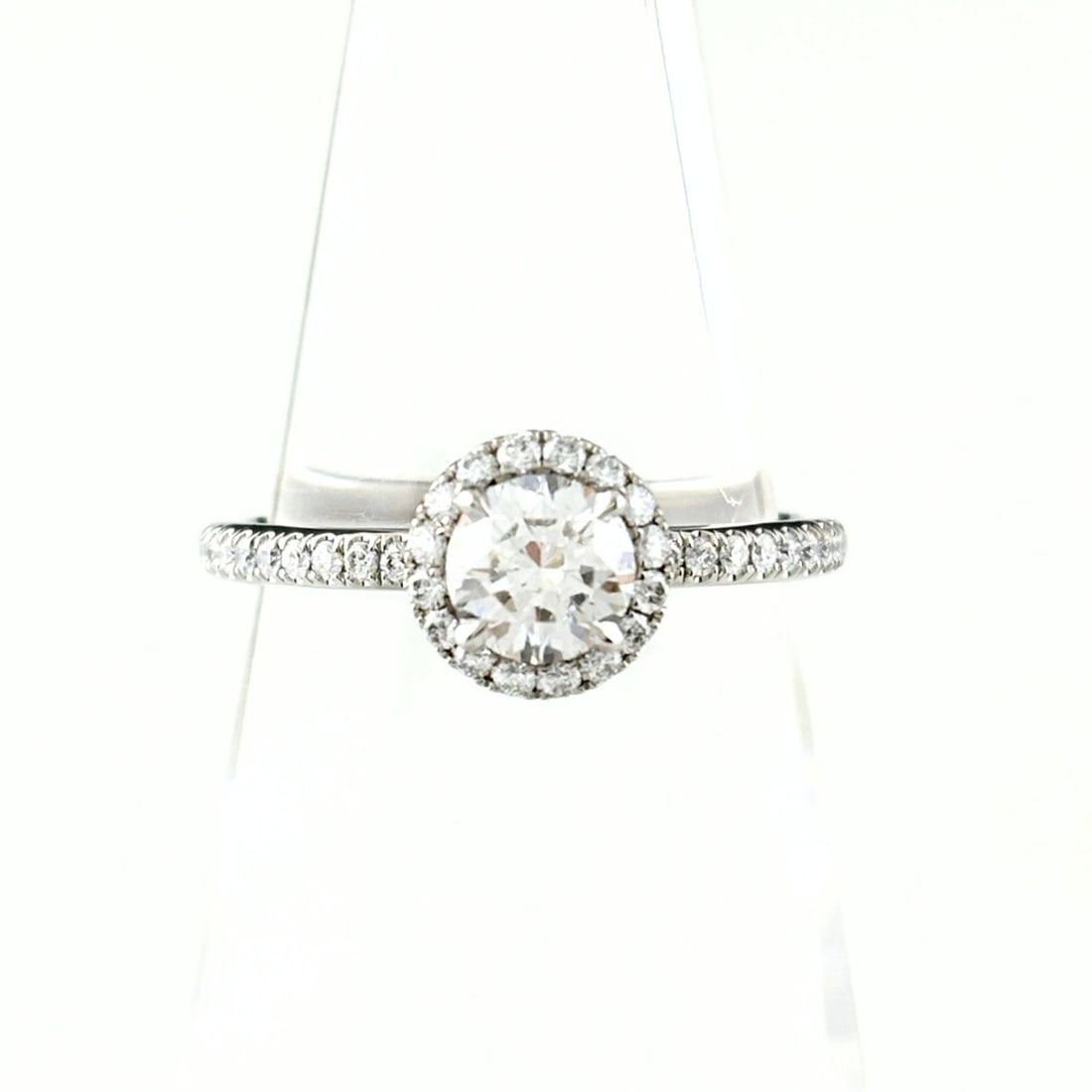 Harry Winston Micropavé Round Cut Diamond Ring, Platinum Melee Pt950, Diamond, Women's Ring: --- Catalog ---Category: SizeJP Size: 10US Size: 5.5Category: DesignColor: SilverGender: WomenMaterial: Platinum 950Stone Cut: Round cutCategory: GeneralMPN: RGDPRD005MICPTBrand: Harry Winston--- Item