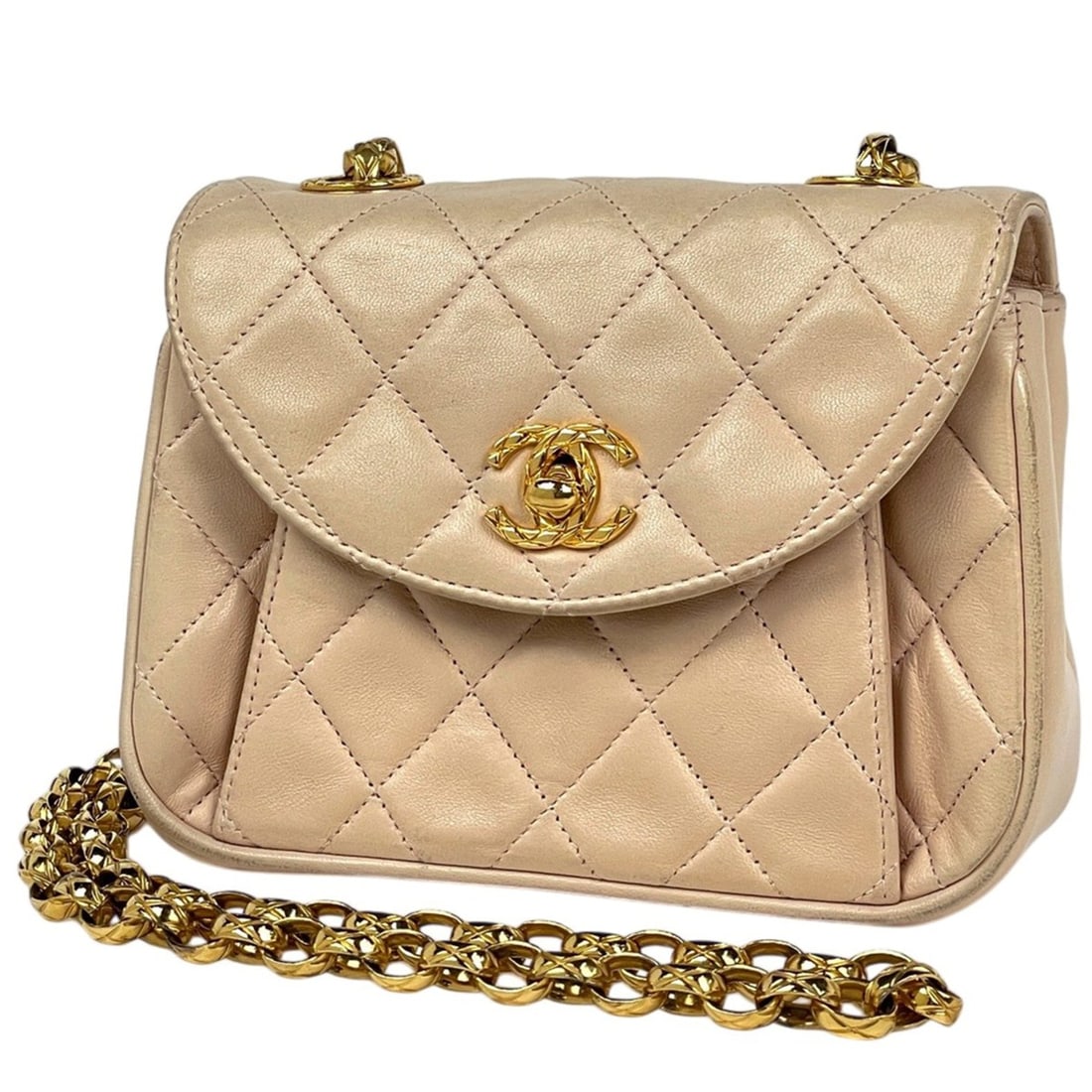 Chanel Coco Mark Chain Shoulder Bag, Matelassé Leather, Beige, Women's: --- Catalog ---Category: SizeSize (HxWxD): 12cm x 16cm x 5.5cm / 4.72'' x 6.29'' x 2.16''Category: DesignType: Shoulder bagColor: BeigeGender: WomenMaterial: Leather Category: GeneralLine: MatelasseBr