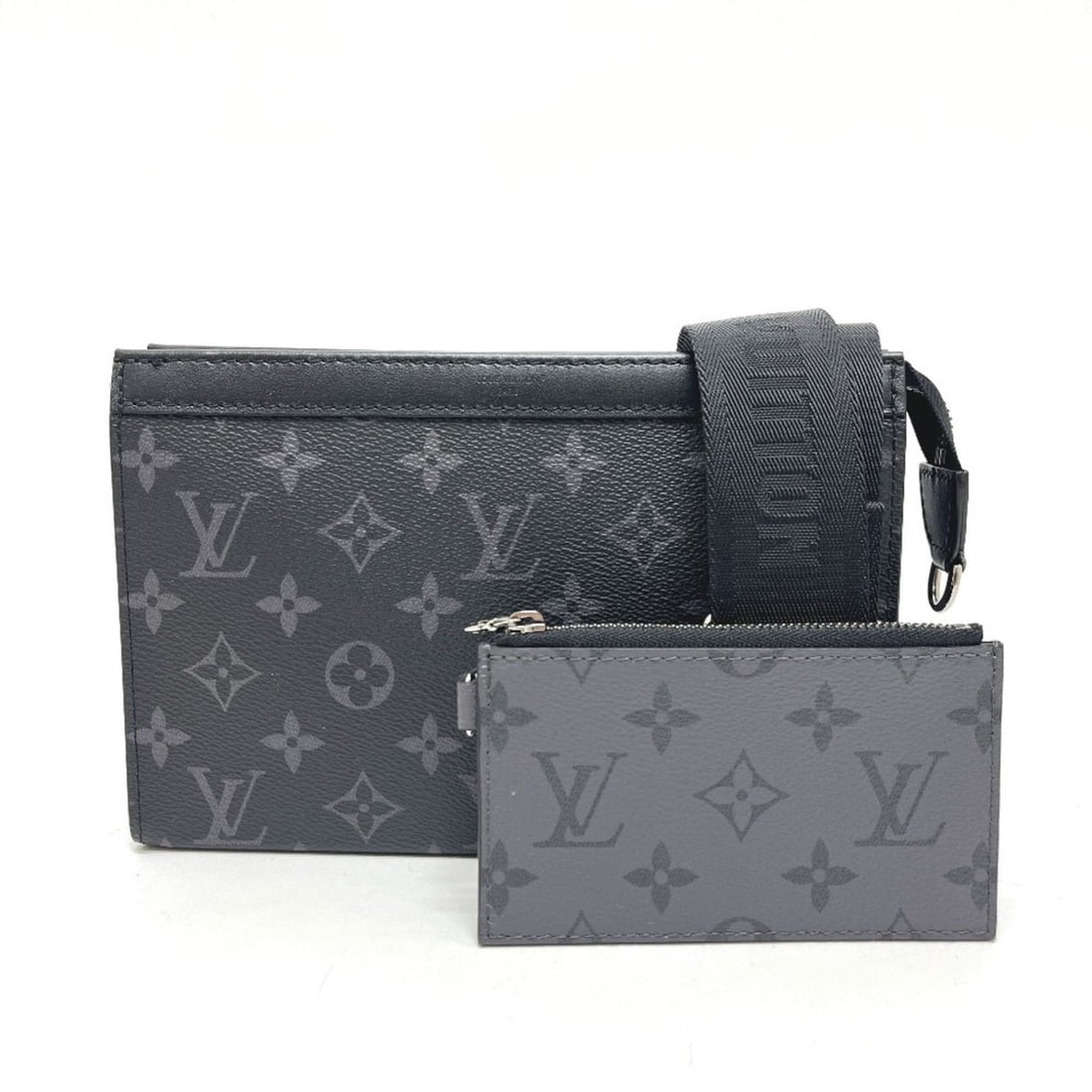 LOUIS VUITTON M81124 Gaston Wearable Wallet Bag Handbag Shoulder Monogram Eclipse Canvas Men's Black: --- Catalog ---Category: SizeSize (HxWxD): 14.5cm x 22cm x 4.5cm / 5.7'' x 8.66'' x 1.77''Category: DesignType: Handbag, Pouch, Shoulder bagColor: BlackGender: MenMaterial: Monogram Eclipse Category: 
