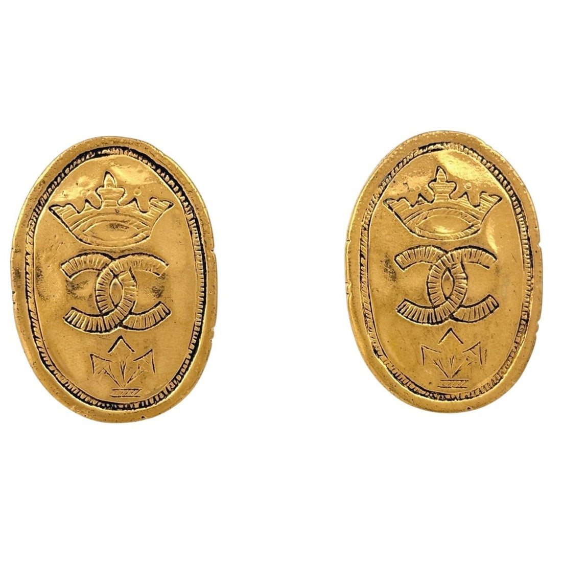 Chanel Coco Mark Earrings, GP Gold, Women's: --- Catalog ---Category: SizeSize (HxWxD): 3.20mm x 2.20mm / 0.13'' x 0.09''Category: DesignType: Clip earringsColor: GoldGender: WomenMaterial: Gold platingCategory: GeneralBrand: Chanel--- Item List