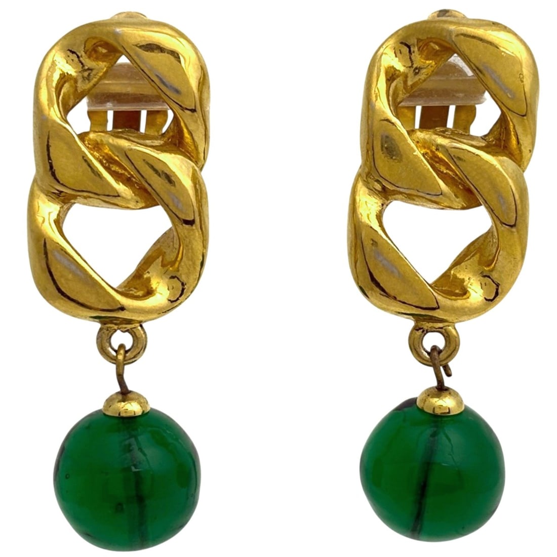 Chanel CHANEL Color Stone Earrings Gripoix Swing GP Gold Green Women's: --- Catalog ---Category: SizeStone Size (HxW): 19.00mm x 55.00mm / 0.75'' x 2.17''Category: DesignColor: Gold, GreenGender: WomenCategory: GeneralBrand: Chanel--- Item List ---Section: ConditionRankin