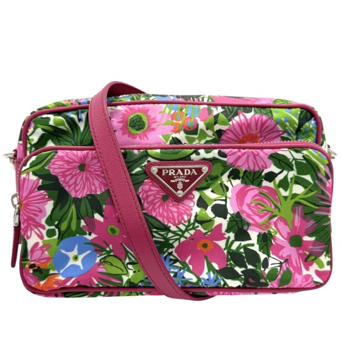 Prada Shoulder Bag for Women, Pouch, Triangle Logo, Floral Pattern, Bag, Crossbody PRADA BT1010,: --- Catalog ---Category: SizeSize (HxWxD): 12cm x 21cm x 9cm / 4.72'' x 8.26'' x 3.54''Strap Length: 125cm / 49.21''Category: DesignType: Pochette, Shoulder bagColor: PinkGender: WomenMaterial: Nylon 