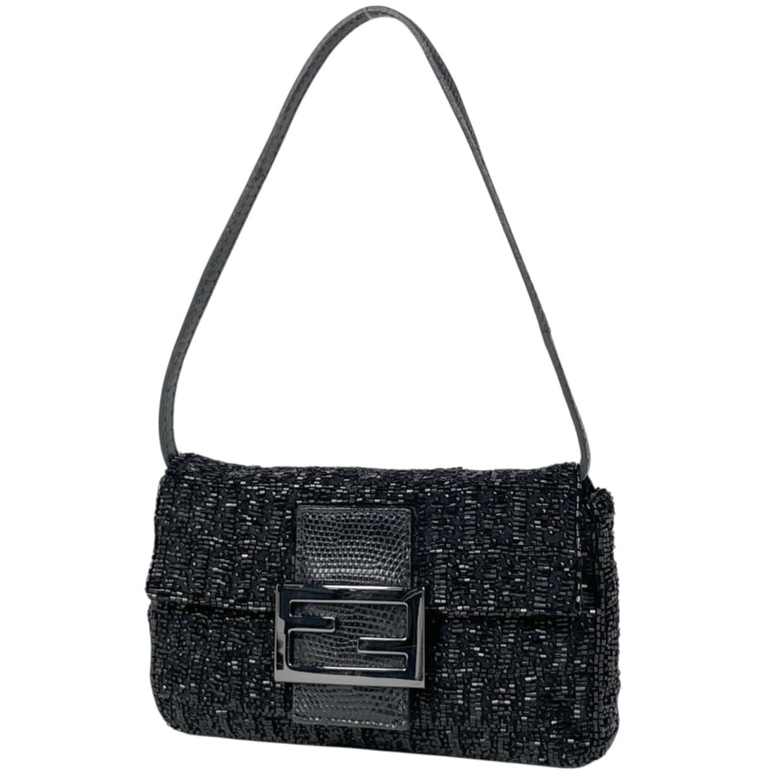 Fendi Zucca Logo Shoulder Bag Handbag Beaded Black 8BK019 Women's: --- Catalog ---Category: SizeSize (HxWxD): 11cm x 17.5cm x 3cm / 4.33'' x 6.88'' x 1.18''Category: DesignType: Handbag, Shoulder bagColor: BlackGender: WomenMaterial: Beads Category: GeneralMPN: 8BK01