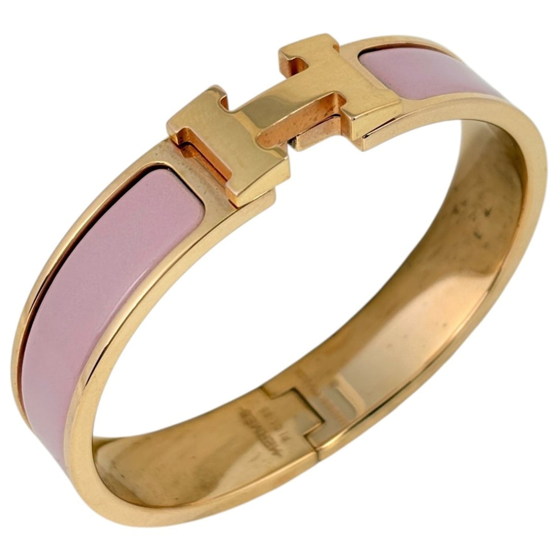 Hermes HERMES Clic H Enamel Bracelet Clack Bangle GP Gold Pink Women's: --- Catalog ---Category: SizeWidth: 1.2cm / 0.47''Length: 16cm / 6.29''Category: DesignType: Charm braceletColor: PinkGender: WomenMaterial: EnamelCategory: GeneralBrand: Hermes--- Item List ---Sectio