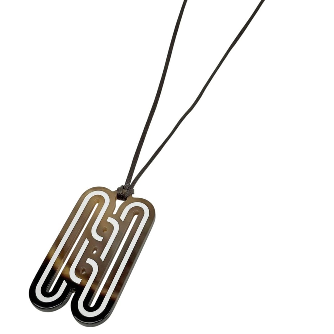 Hermes buffalo horn necklace with H logo, choker, fabric, brown, women's.: --- Catalog ---Category: SizePendant Size: 8mm x 4.5mm / 0.31'' x 0.17''Neck Circumference: 42 cm / 16.53''Category: DesignColor: BrownGender: WomenNecklace Type: NecklaceCategory: GeneralBrand: Herme