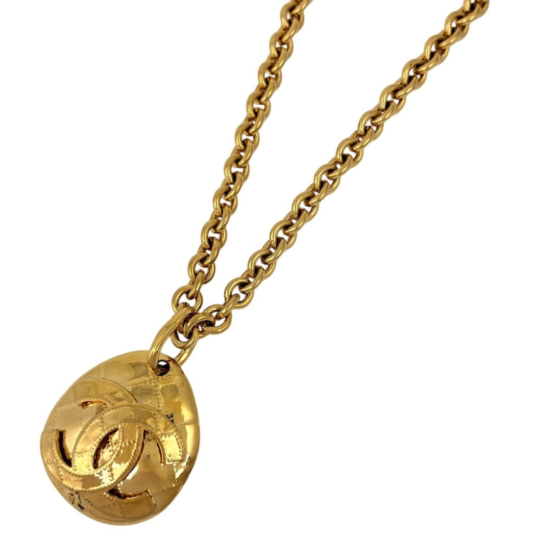 Chanel Coco Mark Chain Necklace Matelassé Long GP Gold Women's: --- Catalog ---Category: SizePendant Size: 55mm x 40mm / 2.16'' x 1.57''Neck Circumference: 79.5 cm / 31.29''Category: DesignColor: GoldGender: WomenMaterial: Gold platingNecklace Type: NecklaceCatego