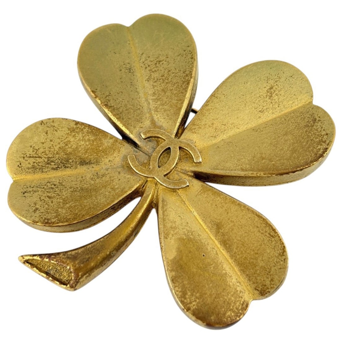 Chanel Coco Mark Brooch Clover GP Gold Women's: --- Catalog ---Category: SizeCharm Size: 4.8cm x 5cm / 1.89'' x 1.97''Category: DesignType: BroochColor: GoldGender: WomenCategory: GeneralBrand: Chanel--- Item List ---Section: ConditionRanking: Rank
