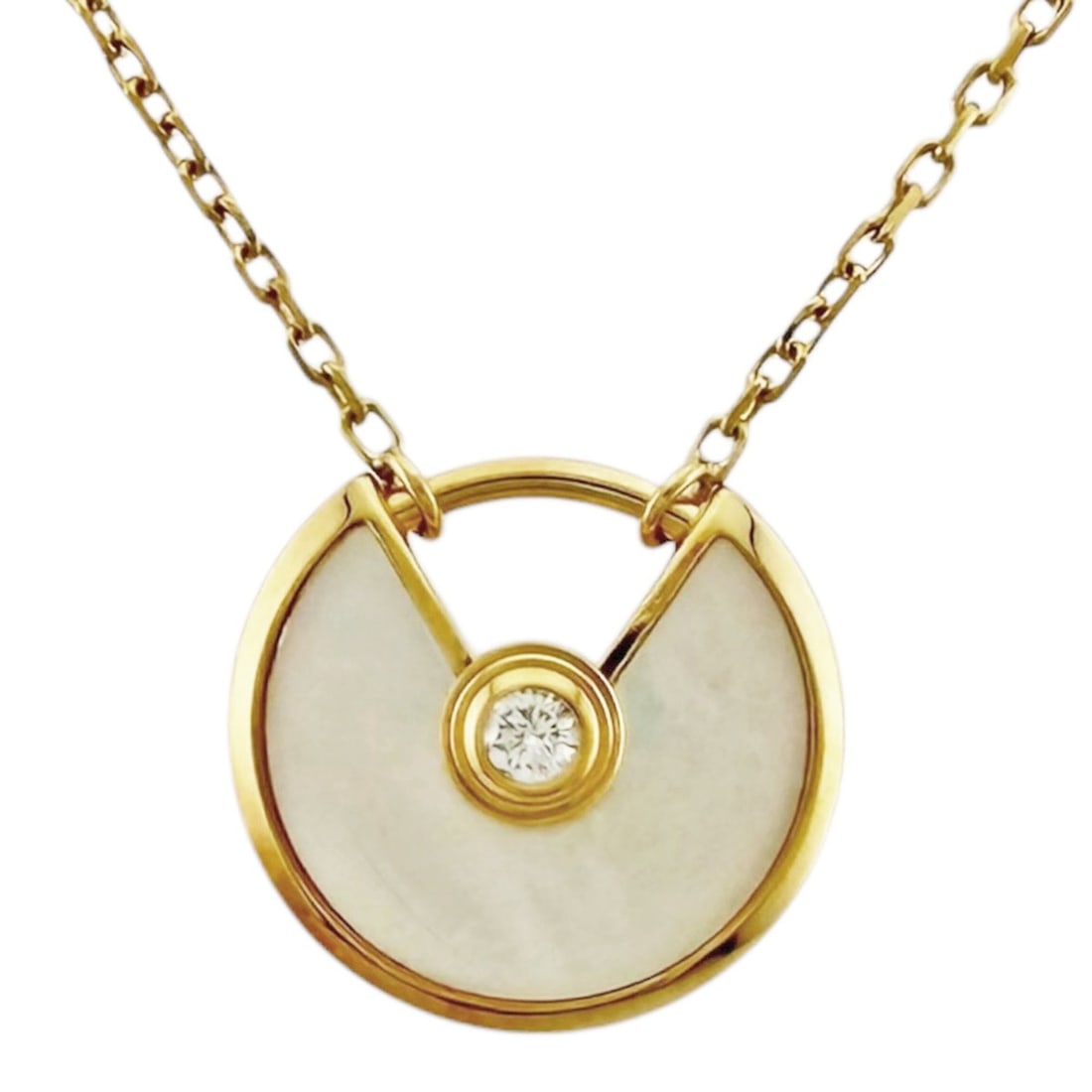 Cartier Amulet Necklace, 18K Yellow Gold, Mother-of-Pearl, Diamond, Women's, CARTIER: --- Catalog ---Category: SizePendant Size: 11mm x 11.5mm / 0.43'' x 0.45''Neck Circumference: 41 cm / 16.14''Category: DesignGender: WomenMaterial: Yellow gold (18K)Necklace Type: NecklaceCategory: Ge
