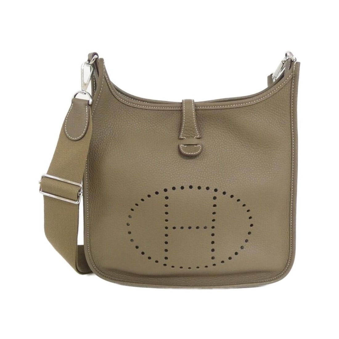 Hermes Evelyne 3 PM 056277CK Shoulder Bag: --- Catalog ---Category: SizeSize (HxWxD): 30cm x 29cm x 9cm / 11.81'' x 11.41'' x 3.54''Category: DesignType: Shoulder bagColor: Etoupe grayGender: Women,MenMaterial: Taurillon clemence leather Hardw