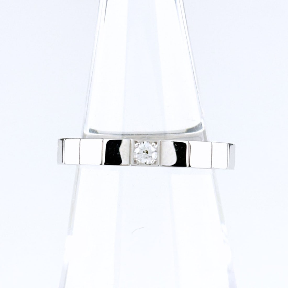 Cartier Lanieres Ring, a women's ring with small diamonds (750 diamond setting).: --- Catalog ---Category: SizeJP Size: 10US Size: 5.5Category: DesignColor: SilverStone: DiamondGender: WomenCategory: GeneralBrand: Cartier--- Item List ---Section: ConditionRanking: Rank AB Used - Tr