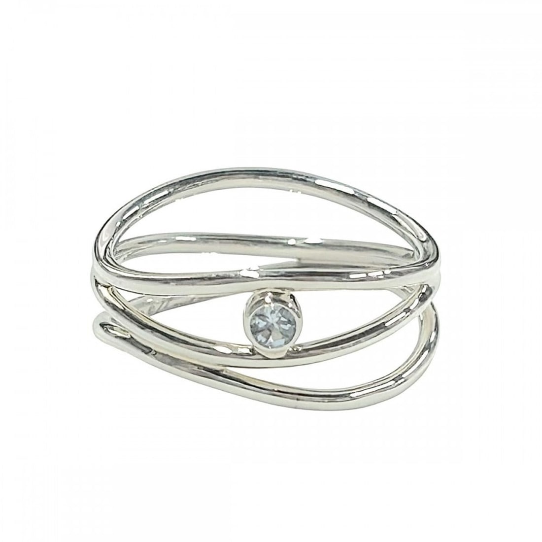 Tiffany & Co. Women's Wave Ring, 3-Row Design, Sterling Silver 925, Aquamarine, Approx. 2.0g: --- Catalog ---Category: SizeWidth: 8mm / 0.31''Weight: 2g / 0.07oz.JP Size: 10US Size: 5.5Inner Diameter: 17.00mm / 0.67''Category: DesignType: Band ringMetal: SilverStone: AquamarineGender: WomenMet
