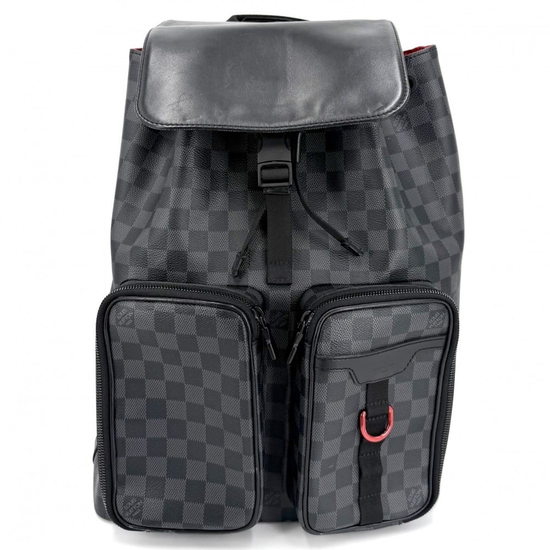 Louis Vuitton Men's Damier Graphite Utility Backpack, Large Capacity, Suitable for Commuting and: --- Catalog ---Category: SizeSize (HxWxD): 40cm x 30cm x 16cm / 15.74'' x 11.81'' x 6.29''Category: DesignType: BackpackColor: BlackGender: MenMaterial: Damier Graphite Category: GeneralBrand: Louis V