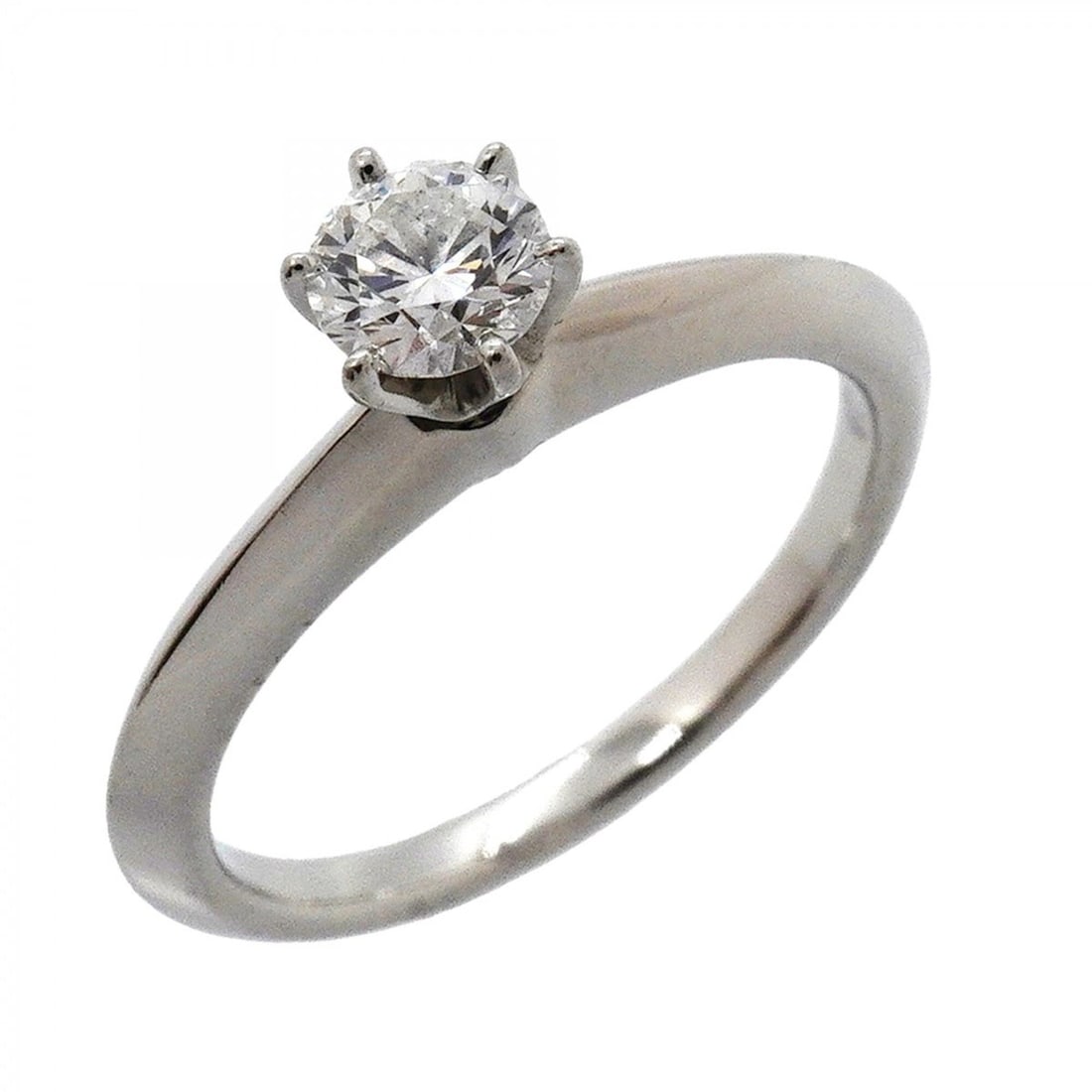 Tiffany & Co. Solitaire Ring, 1PD (One Diamond), Pt950 Platinum, 0.28ct Diamond, Size 6.5 (Women's): --- Catalog ---Category: SizeJP Size: 6.5US Size: 3.5Category: DesignType: Band ringStone: DiamondGender: WomenMaterial: Platinum 950Category: GeneralBrand: Tiffany--- Item List ---Section: ConditionR
