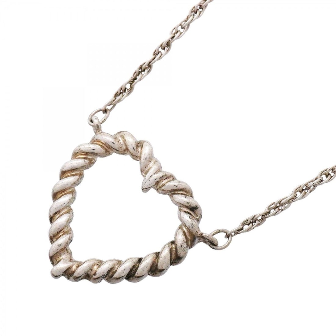 Tiffany & Co. Twist Heart Necklace, Sterling Silver 925, Women's: --- Catalog ---Category: SizePendant Size: 20.8mm x 24.2mm / 0.81'' x 0.95''Neck Circumference: 50 cm / 19.68''Category: DesignGender: WomenMaterial: Silver 925Necklace Type: NecklaceCategory: General