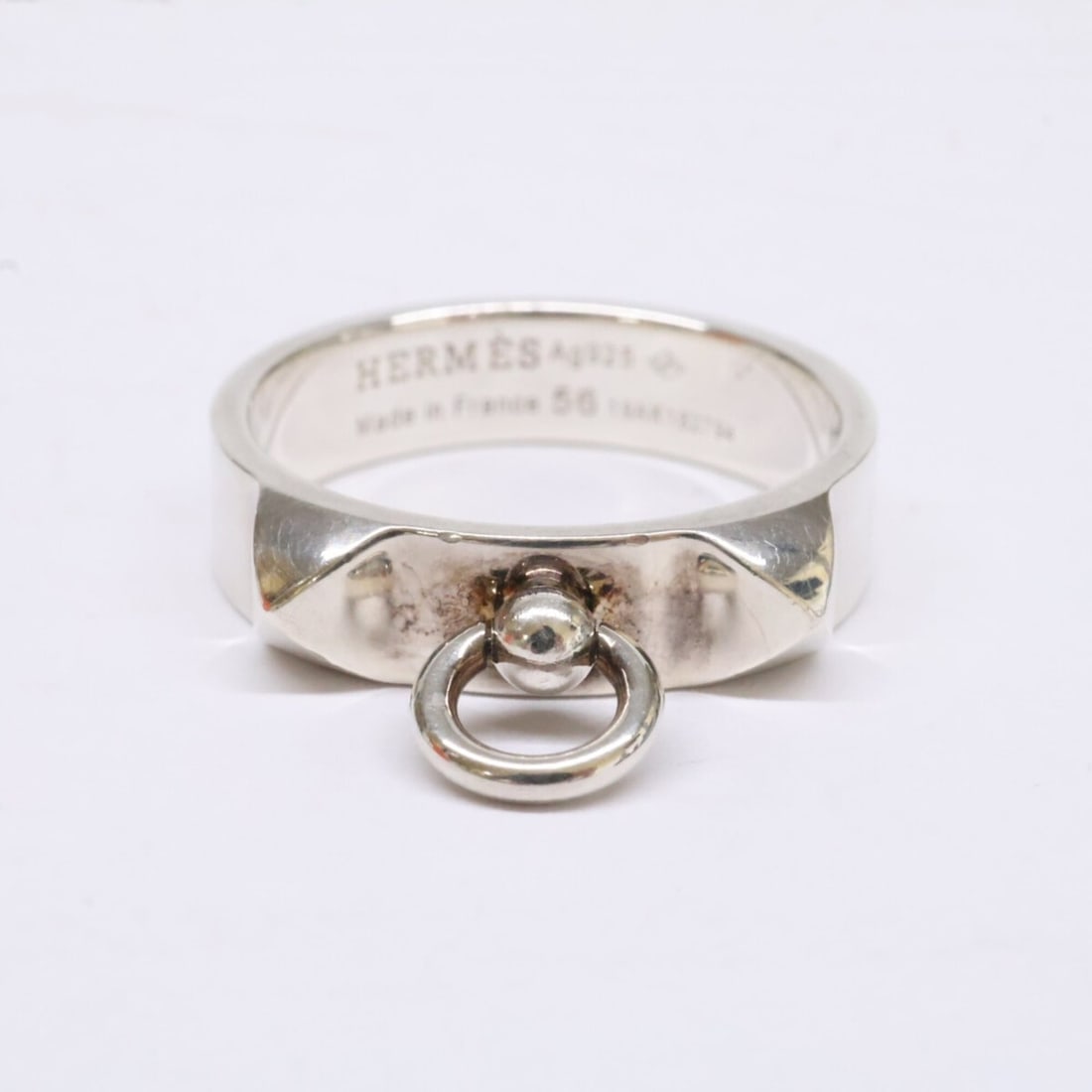 HERMES Ag925 Collier de Chien Ring, Size 56, Silver, Men's: --- Catalog ---Category: SizeUS Size: 8Brand Size: 56Category: DesignType: Band ringColor: SilverGender: MenMaterial: Silver 925Category: GeneralBrand: Hermes--- Item List ---Section: ConditionRanking