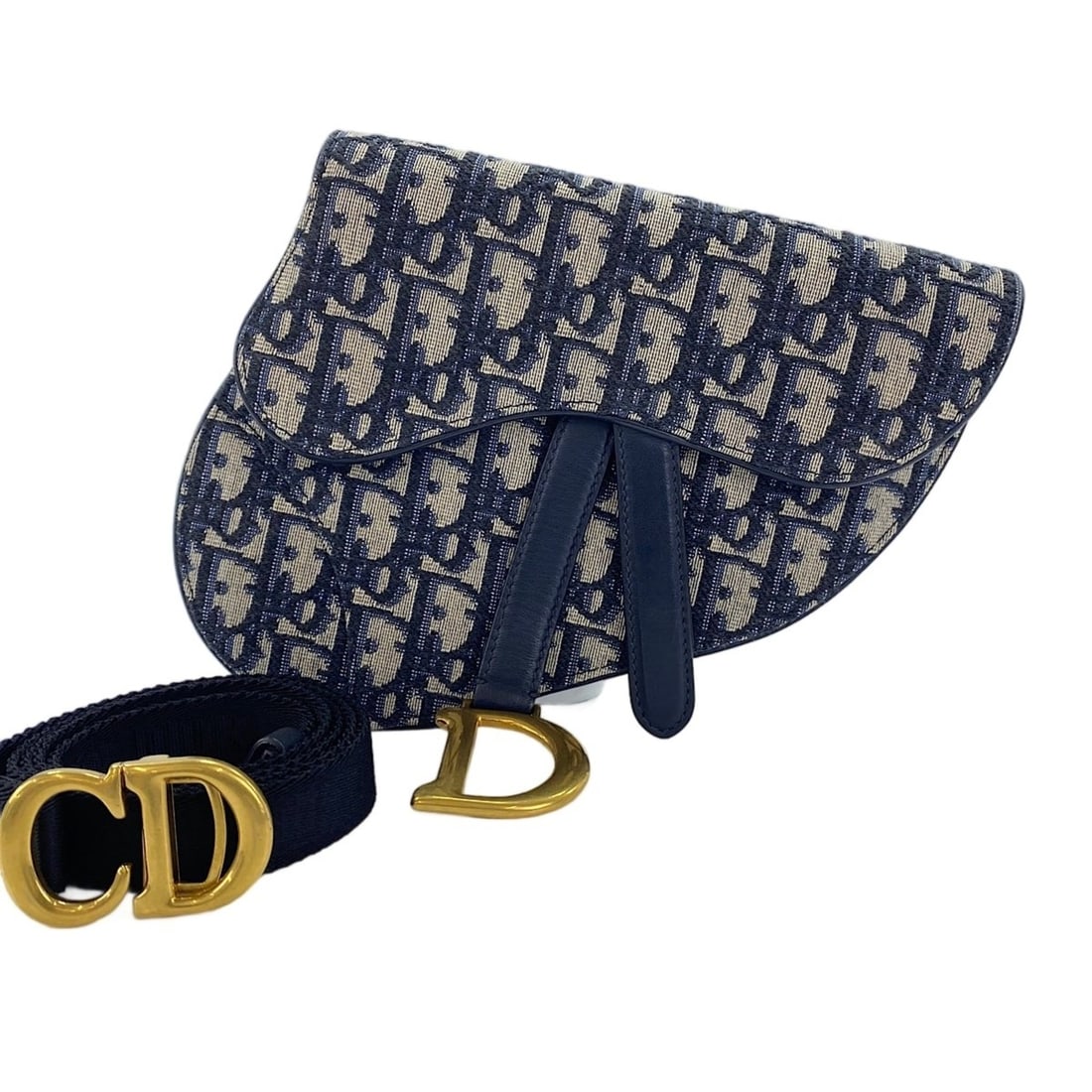 Christian Dior Oblique 2-Way Waist Bag, Navy: --- Catalog ---Category: SizeSize (HxWxD): 16.5cm x 19cm x 5.00mm / 6.49'' x 7.48'' x 0.19''Category: DesignType: Fanny packColor: NavyGender: WomenCategory: GeneralBrand: Christian DiorCountry of Ori