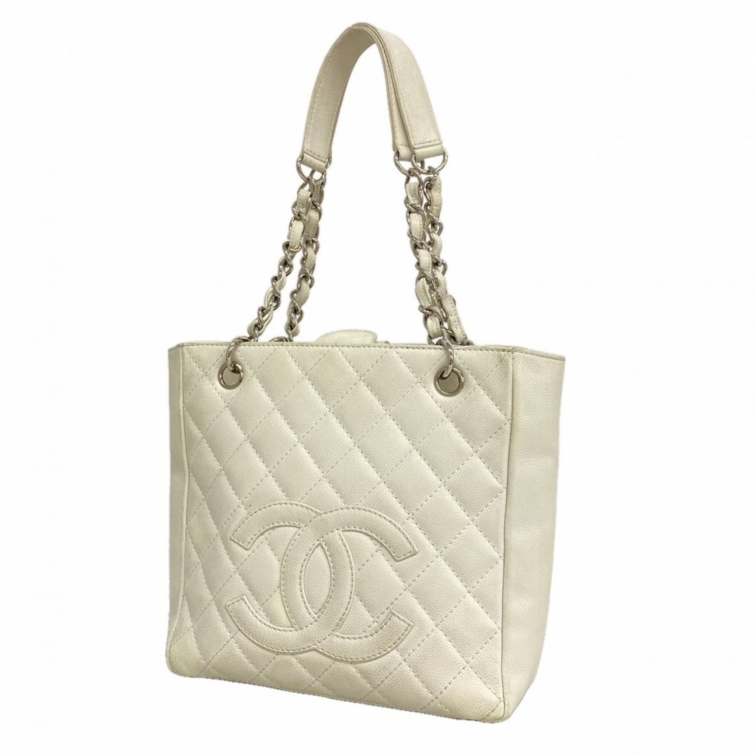 Chanel Matelassé Chain Shoulder Bag, Caviar Leather, White, Women's, P3098493: --- Catalog ---Category: SizeSize (HxWxD): 24.5cm x 24cm x 8.5cm / 9.64'' x 9.44'' x 3.34''Category: DesignType: Shoulder bagColor: WhiteGender: WomenMaterial: Grained Calfskin Hardware Color: SilverC