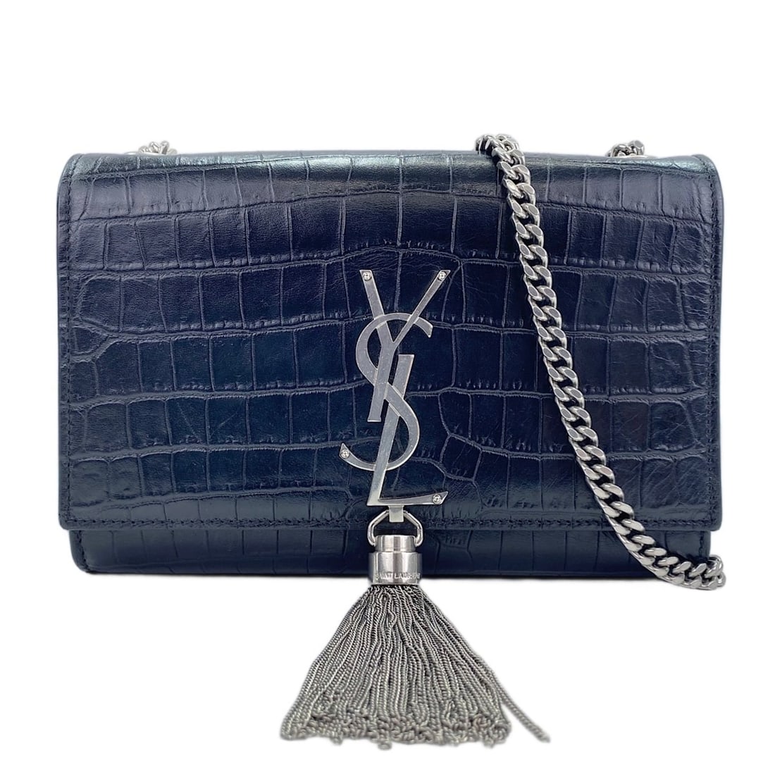 Yves Saint Laurent Kate 2-Way Tassel Shoulder Bag, Black: --- Catalog ---Category: SizeSize (HxWxD): 13cm x 20cm x 4.5cm / 5.11'' x 7.87'' x 1.77''Strap Length: 60cm / 23.62''Category: DesignType: Shoulder bagColor: BlackGender: WomenCategory: GeneralBrand: 