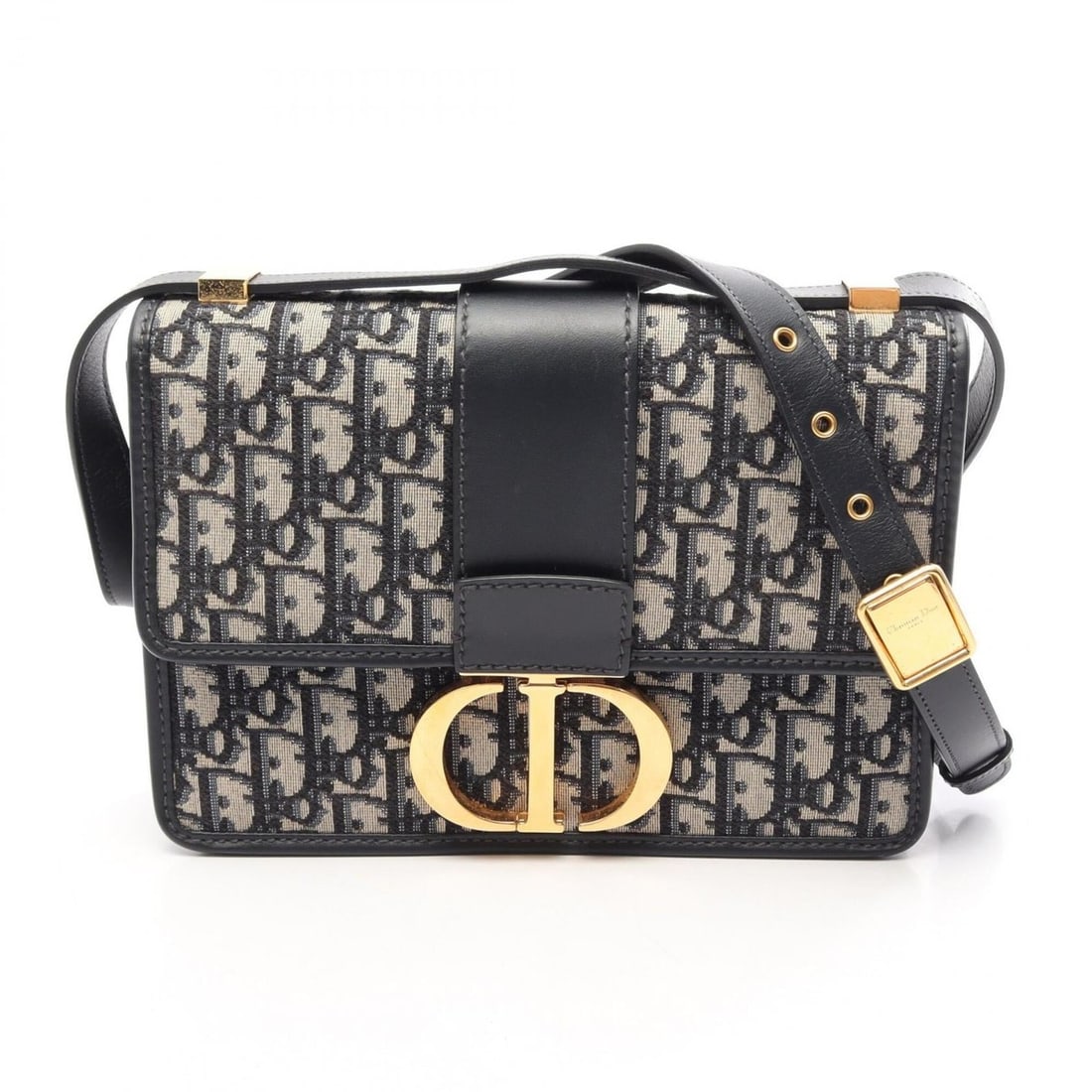 Christian Dior Dior 30 Montaigne Oblique Shoulder Bag/Handbag, Canvas and Leather, Women's,: --- Catalog ---Category: SizeSize (HxWxD): 18cm x 24cm x 7cm / 7.08'' x 9.44'' x 2.75''Category: DesignType: Handbag, Shoulder bagColor: Beige, NavyGender: WomenMaterial: Canvas , Leather Category: Ge
