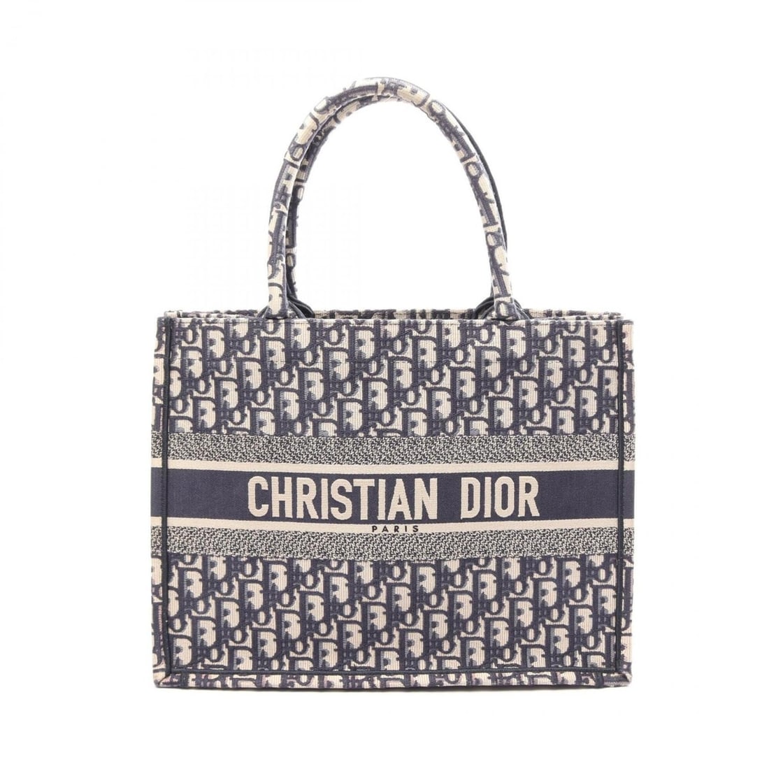 Christian Dior Dior BOOK TOTE Medium Tote Bag Handbag Canvas Women's Navy/Ivory: --- Catalog ---Category: SizeSize (HxWxD): 27cm x 36cm x 14cm / 10.62'' x 14.17'' x 5.51''Category: DesignType: Handbag, Tote bagColor: Ivory, NavyGender: WomenMaterial: Canvas Category: GeneralBrand: