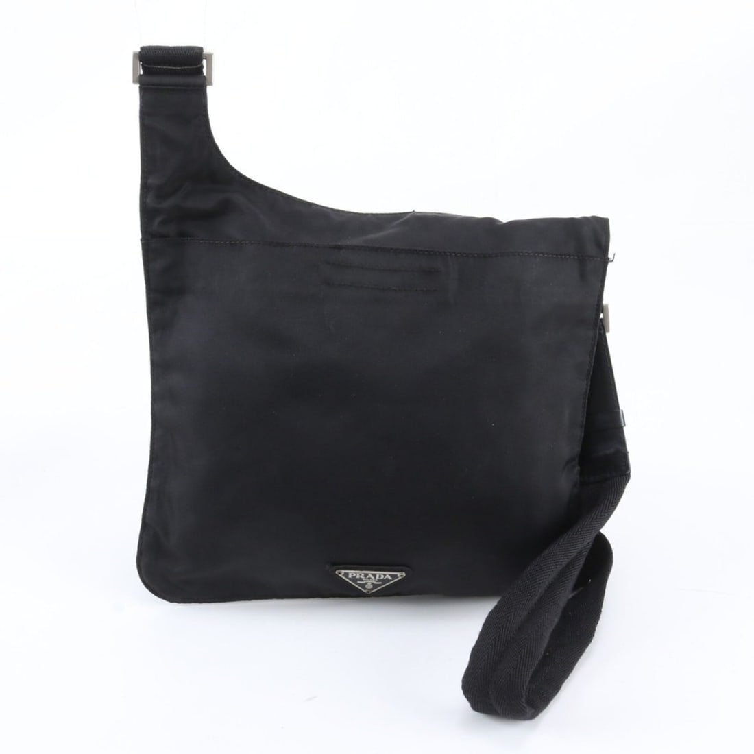 Prada Tessuto Nylon Triangle Logo Leather Shoulder Bag Messenger Black Men's: --- Catalog ---Category: SizeSize (HxWxD): 25cm x 27cm x 1cm / 9.84'' x 10.62'' x 0.39''Category: DesignType: Shoulder bagColor: BlackGender: MenMaterial: Nylon , Leather Category: GeneralBrand: Prada