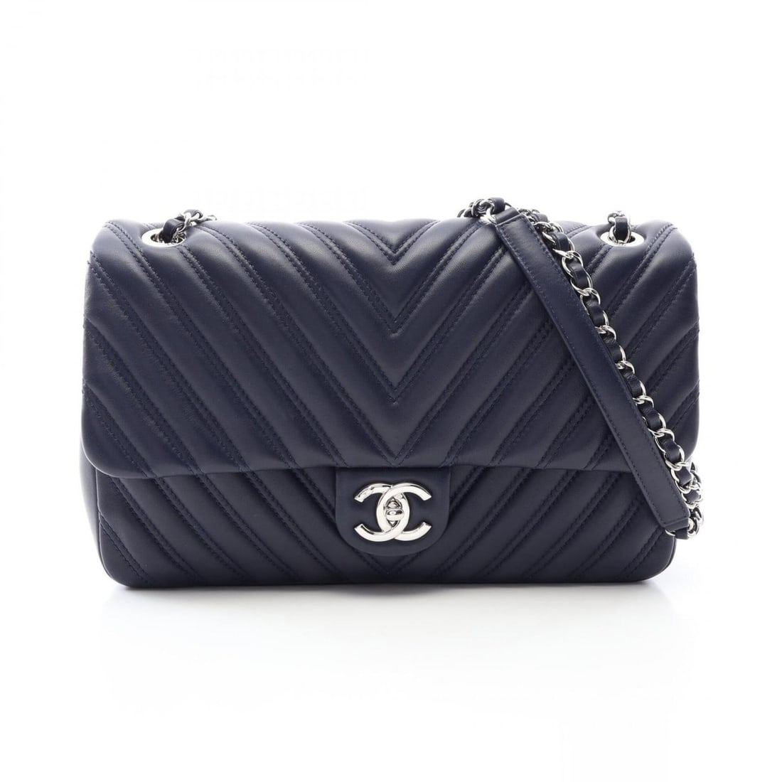 Chanel Chevron V-stitch Chain Shoulder Bag/Handbag, Lambskin Leather, Women's, Navy: --- Catalog ---Category: SizeSize (HxWxD): 19cm x 29.5cm x 7cm / 7.48'' x 11.61'' x 2.75''Category: DesignType: Handbag, Shoulder bagColor: NavyGender: WomenMaterial: Leather Leather/Fur Type: Lambski