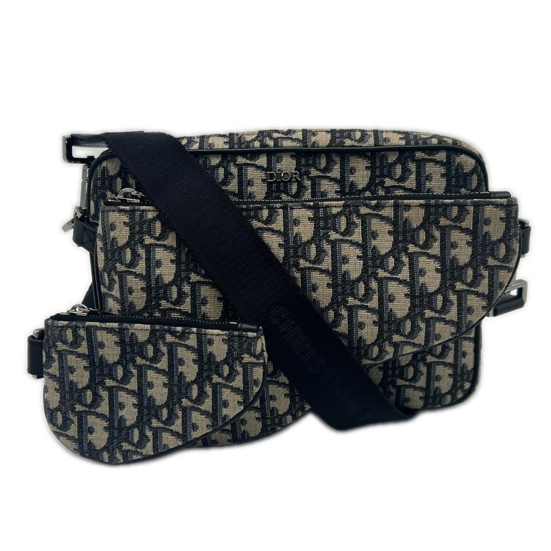 Christian Dior Oblique Jacquard Saddle 3-in-1 Bag 1ADPO276YKY Shoulder Navy Beige Calf Leather: --- Catalog ---Category: SizeSize (HxWxD): 16.5cm x 23cm x 4cm / 6.49'' x 9.05'' x 1.57''Strap Length: 115cm / 45.27''Category: DesignType: Shoulder bagColor: Beige, NavyGender: WomenClosure: ZipperMa