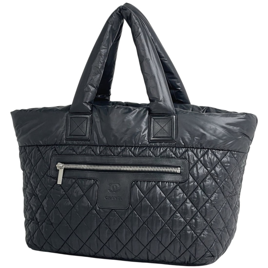 Chanel Coco Cocoon Large Tote Bag, Mark, Nylon, Black, Women's: --- Catalog ---Category: SizeSize (HxWxD): 28cm x 38cm x 19cm / 11.02'' x 14.96'' x 7.48''Category: DesignType: Tote bagColor: BlackGender: WomenMaterial: Nylon , Leather Category: GeneralBrand: Chane