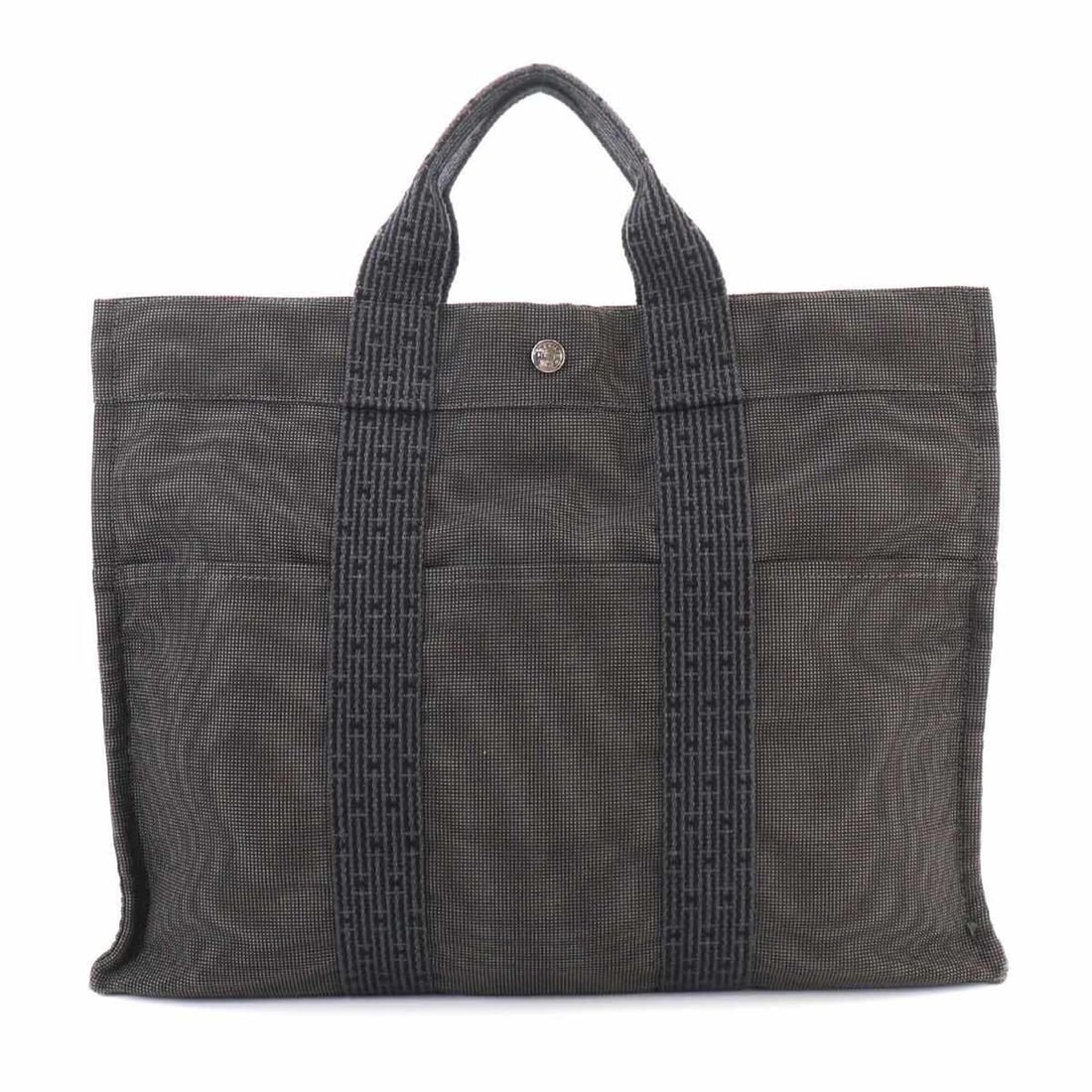 Hermes Herline Tote MM Handbag, Canvas, Gray, Silver Hardware: --- Catalog ---Category: SizeSize (HxWxD): 31.5cm x 42.5cm x 10.5cm / 12.4'' x 16.73'' x 4.13''Category: DesignType: Handbag, Tote bagColor: GrayGender: WomenMaterial: Canvas Category: GeneralBrand: H