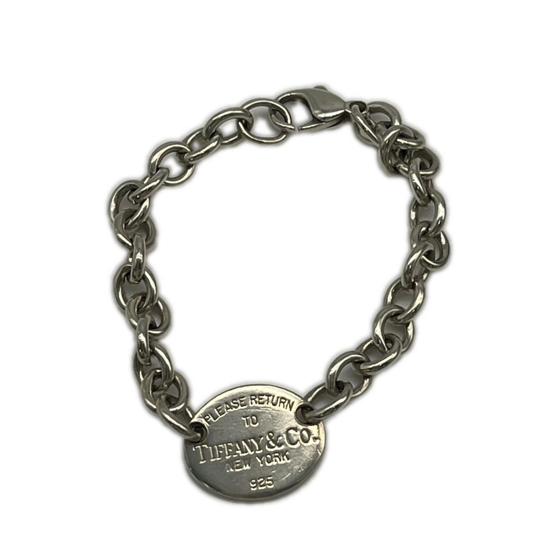 TIFFANY&Co. Return to Oval Tag Bracelet SV925 - for Women: --- Catalog ---Category: SizeWidth: 7mm / 0.27''Weight: 24g / 0.84oz.Total Length: 19.5cm / 7.67''Category: DesignType: Charm braceletColor: SilverGender: WomenMaterial: Silver 925Category: GeneralBra