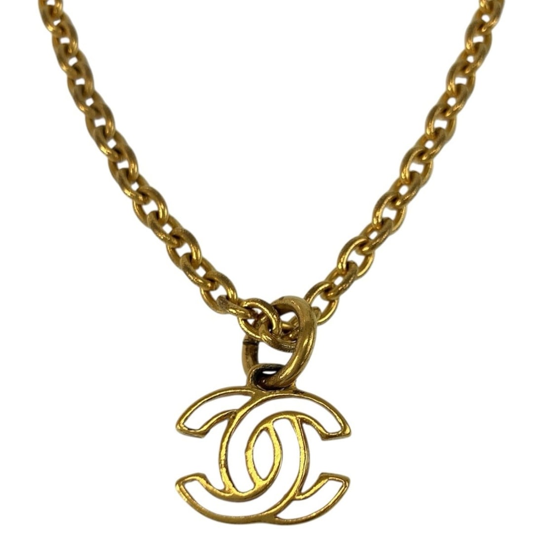 CHANEL Vintage Coco Mark Gold Plated Necklace for Women: --- Catalog ---Category: SizePendant Size: 17mm x 18mm / 0.66'' x 0.7''Neck Circumference: 50 cm / 19.68''Category: DesignColor: GoldGender: WomenMaterial: Gold platingNecklace Type: NecklaceCategory: