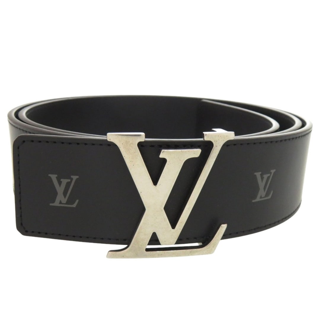 Louis Vuitton LV Initials Reversible M8840 Leather Black Belt 0025 LOUIS VUITTON Men's: --- Catalog ---Category: SizeLength: 85cm - 95cm / 33.46'' - 37.4''Category: DesignType: Standard beltColor: Black, SilverGender: MenMaterial (Strap): Leather Category: GeneralMPN: M8840Brand: Louis V