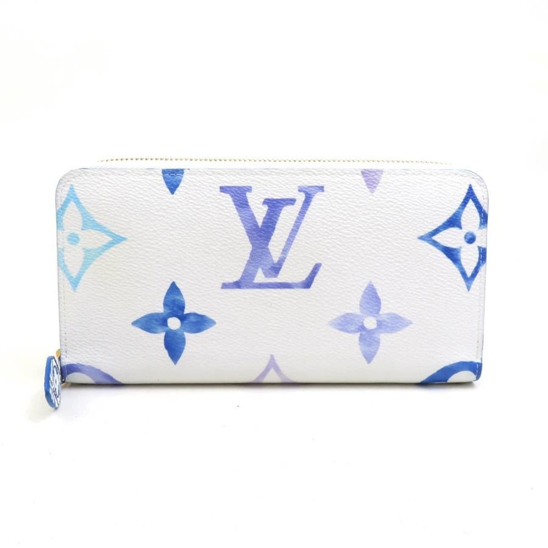 Louis Vuitton LOUIS VUITTON Round Zip Long Wallet Monogram Giant LV by the Pool White Blue Women's: --- Catalog ---Category: SizeSize (HxWxD): 11cm x 19.5cm x 2.3cm / 4.33'' x 7.67'' x 0.9''Category: DesignType: Long wallet (bi-fold)Color: Blue, WhiteGender: WomenCategory: GeneralMPN: M82384Brand: L