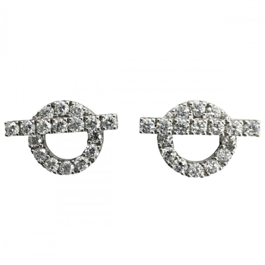 Hermes Earrings for Women, Finesse Jewelry, Au750 18K White Gold, 0.92ct Diamond, Approx. 4.7g: --- Catalog ---Category: SizeSize (HxWxD): 10.00mm x 15.00mm / 0.39'' x 0.59''Category: DesignType: Stud earringsStone: DiamondGender: WomenMaterial: White gold (18K)Category: GeneralBrand: Hermes--- 