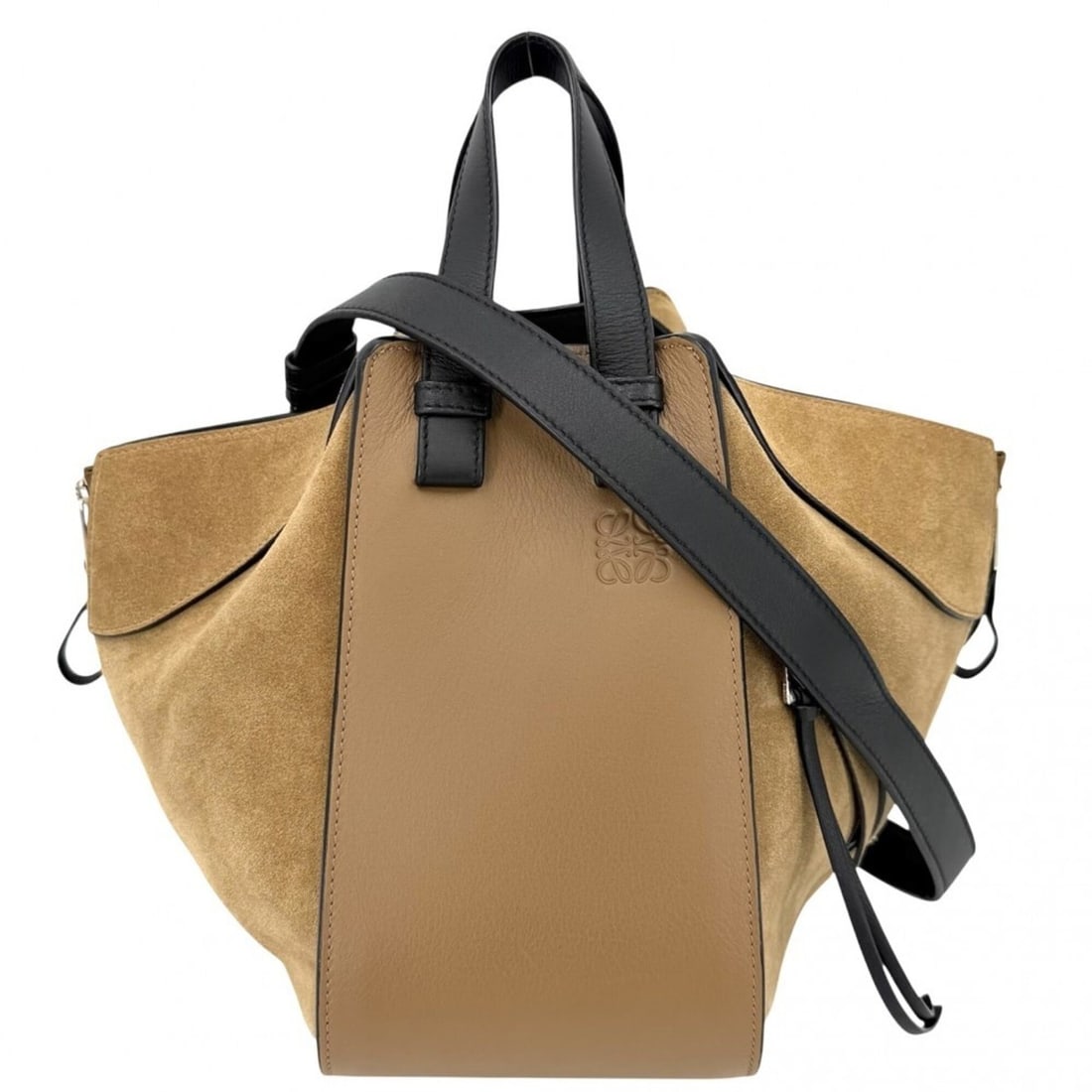 Loewe Women's Anagram Hammock Bag Small Shoulder Handbag Crossbody Tote LOEWE Leather Suede Brown: --- Catalog ---Category: SizeSize (HxWxD): 23cm x 39cm x 30cm / 9.05'' x 15.35'' x 11.81''Category: DesignType: Handbag, Shoulder bag, Tote bagColor: Black, BrownGender: WomenMaterial: Leather , Suede