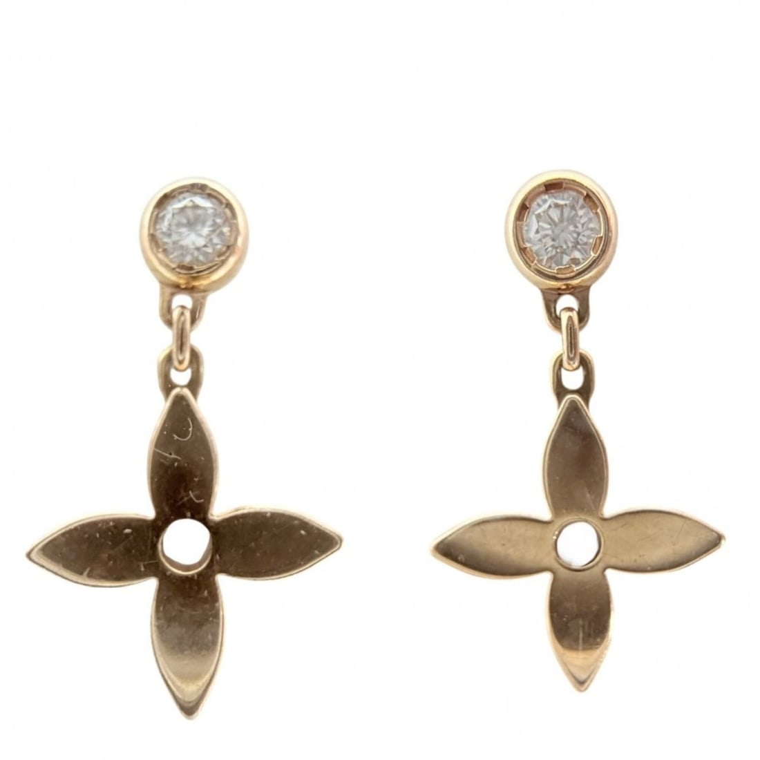 Louis Vuitton Monogram Idylle Earrings for Women, Jewelry Accessory, Au750 18K Pink Gold, Diamond,: --- Catalog ---Category: SizeSize (HxWxD): 14.00mm x 9.00mm x 1.50mm / 0.55'' x 0.35'' x 0.06''Category: DesignType: Stud earringsGender: WomenMaterial: Pink gold (18K)Category: GeneralBrand: Louis Vu