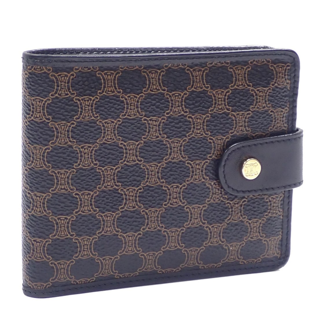 Celine bi-fold wallet for women, brown and black leather, Macadam pattern.: --- Catalog ---Category: SizeSize (HxWxD): 10cm x 12cm x 2cm / 3.93'' x 4.72'' x 0.78''Category: DesignType: Wallet (bi-fold)Color: Black, BrownGender: WomenMaterial: Leather Category: GeneralBrand: C