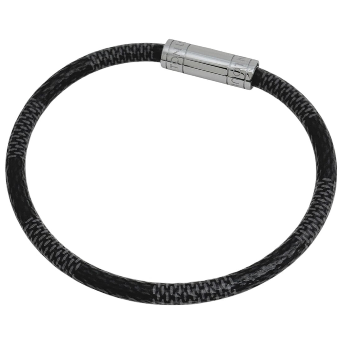 Louis Vuitton Keep It Bracelet, Damier Graphite Metal, Black/Silver, Men's: --- Catalog ---Category: SizeLength: 22cm / 8.66''Category: DesignType: Charm braceletColor: Black, SilverGender: MenMaterial: Damier Graphite, MetalCategory: GeneralMPN: M6140EBrand: Louis Vuitton---