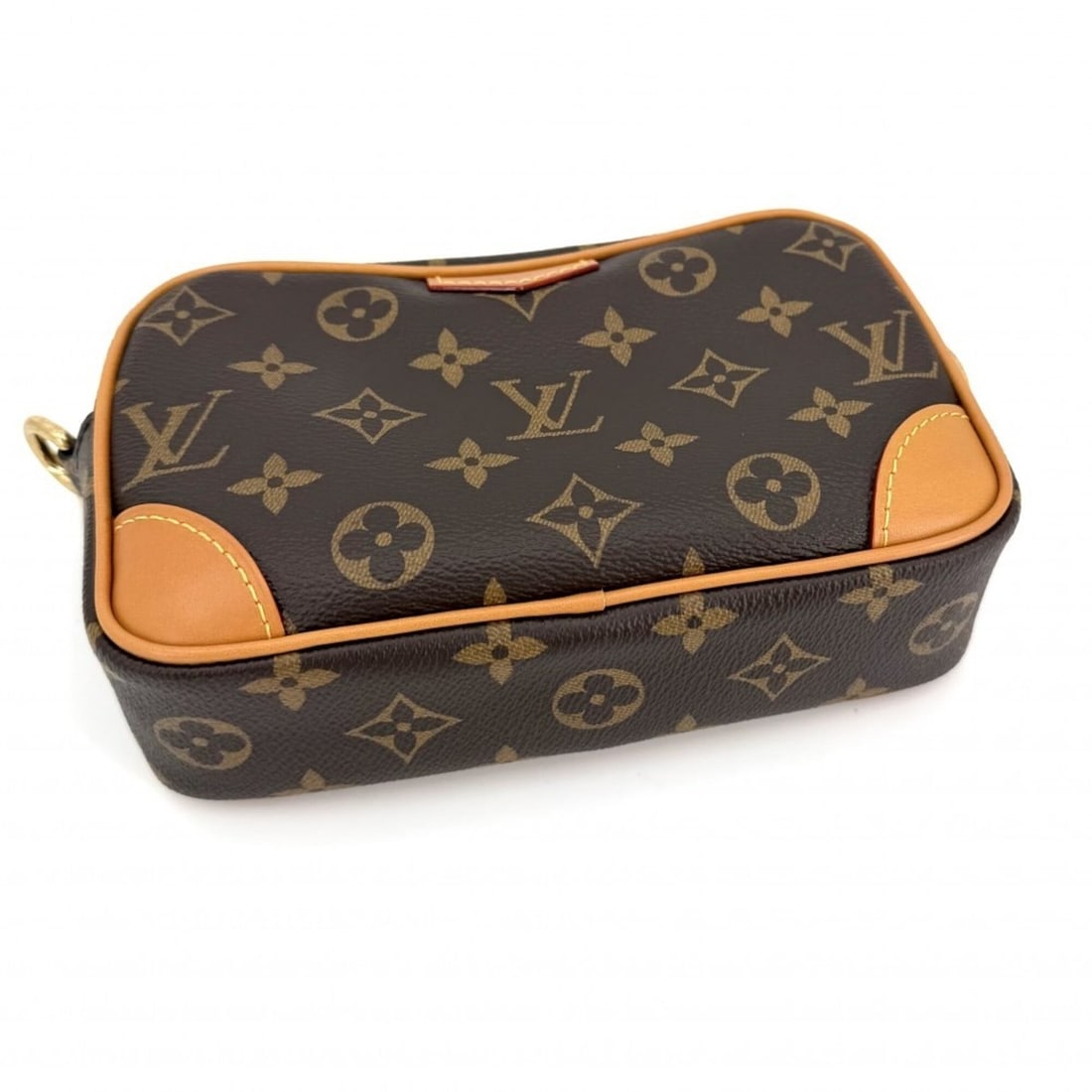 Hermes Picotin Lock MM 073598CK Handbag: --- Catalog ---Category: SizeSize (HxWxD): 23cm x 22cm x 18cm / 9.05'' x 8.66'' x 7.08''Category: DesignType: HandbagColor: Green, VertGender: Women,MenMaterial: Leather Category: GeneralMPN: