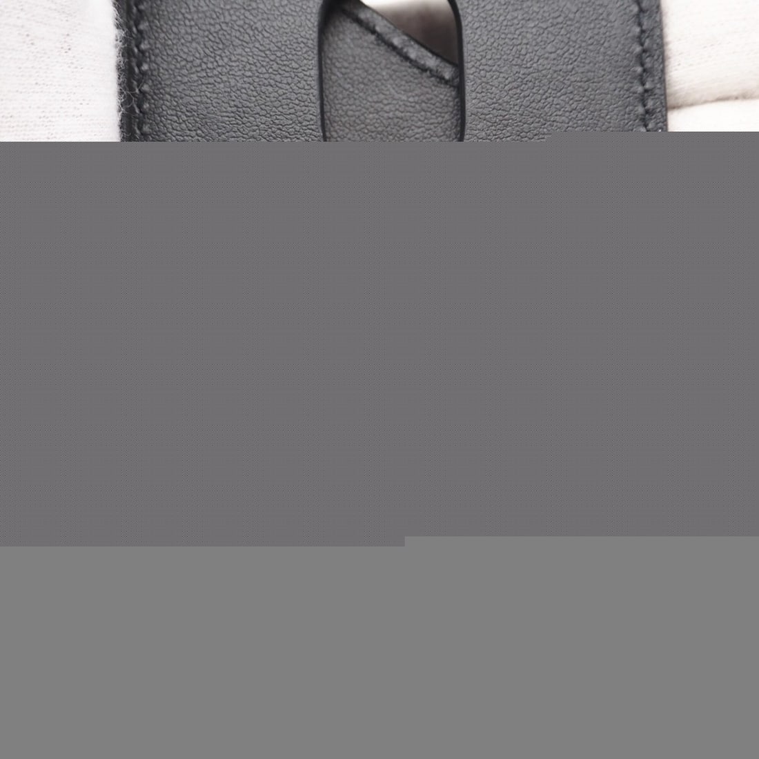 Christian Dior Saddle Magnetic Card Holder 2ADCH168YKK_H00N Business Case/Card Case Black Grained: --- Catalog ---Category: DesignType: Card caseColor: BlackGender: MenMaterial: Leather Leather/Fur Type: CalfskinCategory: GeneralBrand: Christian DiorCategory: Physical PropertiesSize (HxWxD): 9.5cm 