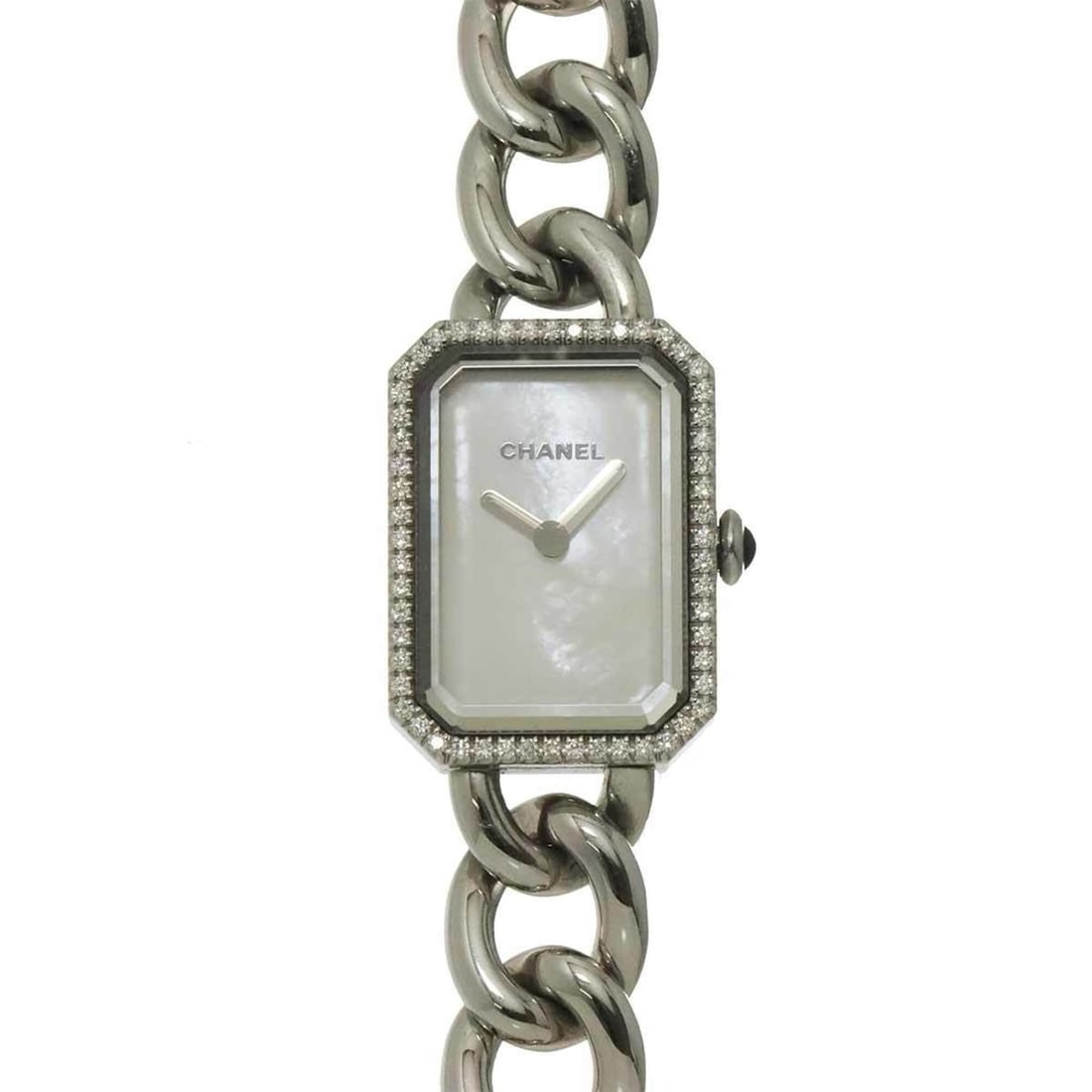 Chanel Premiere H3253 Diamond Bezel Women's Watch White Shell Quartz: --- Catalog ---Category: SizeWrist Size: 15cm / 5.9''Case Diameter: 16mm / 0.63''Category: DesignType: WristwatchGender: WomenColor (Dial): White shellMaterial (Band): Stainless steelMaterial (Case): 