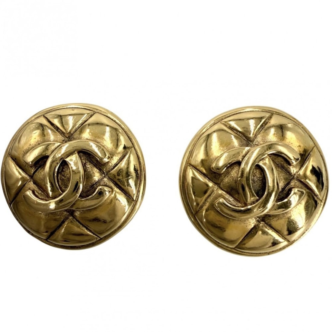 Chanel Earrings for Women, Matelassé Round, Coco Mark, Vintage, GP Gold, Approx. 20.1g: --- Catalog ---Category: SizeSize (HxWxD): 25.00mm x 25.00mm x 6.00mm / 0.98'' x 0.98'' x 0.24''Category: DesignType: Clip earringsColor: GoldGender: WomenMaterial: Gold platingCategory: GeneralBrand: