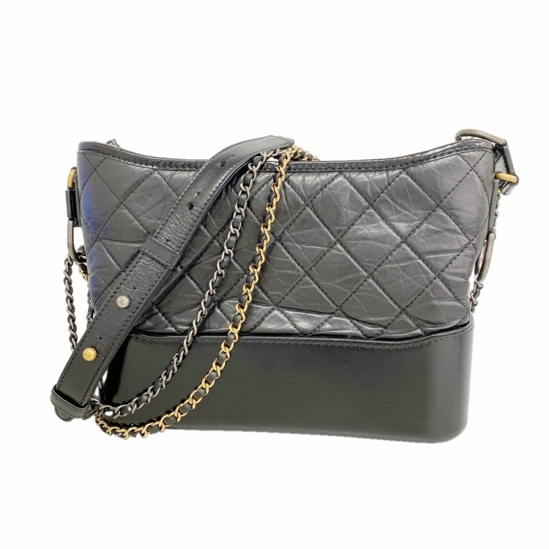 Chanel Shoulder Bag, Chain Shoulder, Gabrielle de Calfskin, Black Gold, Women's, OP007445: --- Catalog ---Category: SizeSize (HxWxD): 19cm x 22.5cm x 8cm / 7.48'' x 8.85'' x 3.14''Category: DesignType: Shoulder bagColor: BlackGender: WomenMaterial: Leather Hardware Color: Gold, SilverLeathe