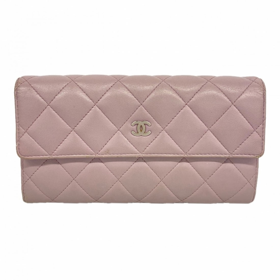 Chanel Matelassé Lambskin Long Wallet, Light Purple, Women's, OP006396: --- Catalog ---Category: SizeSize (HxWxD): 10.5cm x 19.5cm x 3cm / 4.13'' x 7.67'' x 1.18''Category: DesignType: Long wallet (bi-fold)Color: Light purpleGender: WomenMaterial: Leather Leather/Fur Type