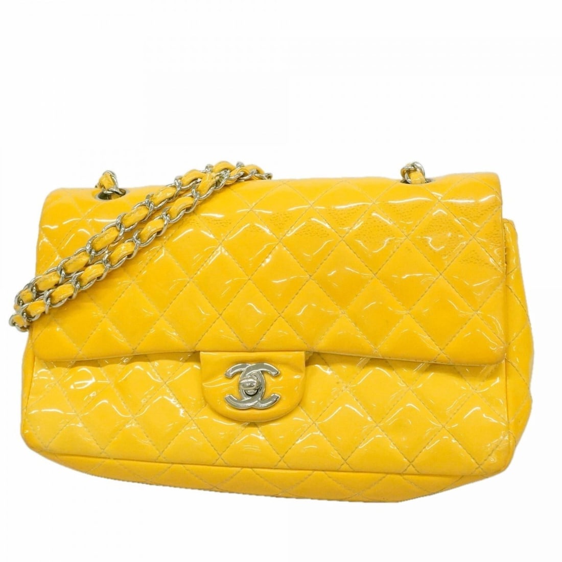 Chanel Matelassé Shoulder Bag, Double Flap, Chain, Patent Leather, Yellow, Women's, OP000966: --- Catalog ---Category: SizeSize (HxWxD): 17cm x 25cm x 6cm / 6.69'' x 9.84'' x 2.36''Category: DesignType: Shoulder bagColor: YellowGender: WomenMaterial: Patent leather Hardware Color: SilverCatego