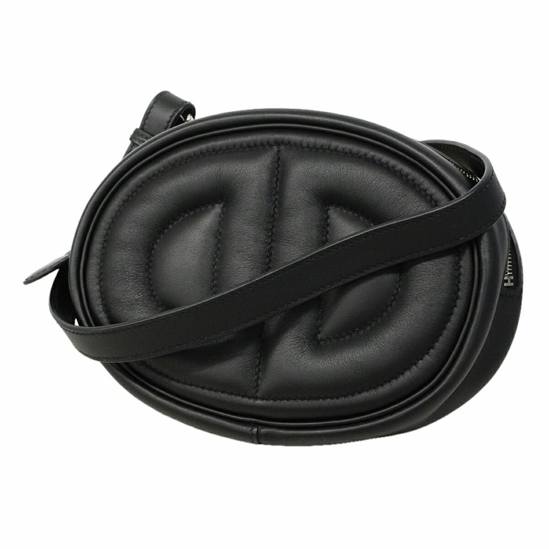 Hermes In the Loop Swift Shoulder Bag, Black, Y Stamp, Women's: --- Catalog ---Category: SizeSize (HxWxD): 14cm x 18.5cm x 3cm / 5.51'' x 7.28'' x 1.18''Category: DesignType: Shoulder bagColor: BlackGender: WomenMaterial: Swift leather Hardware Color: SilverCatego